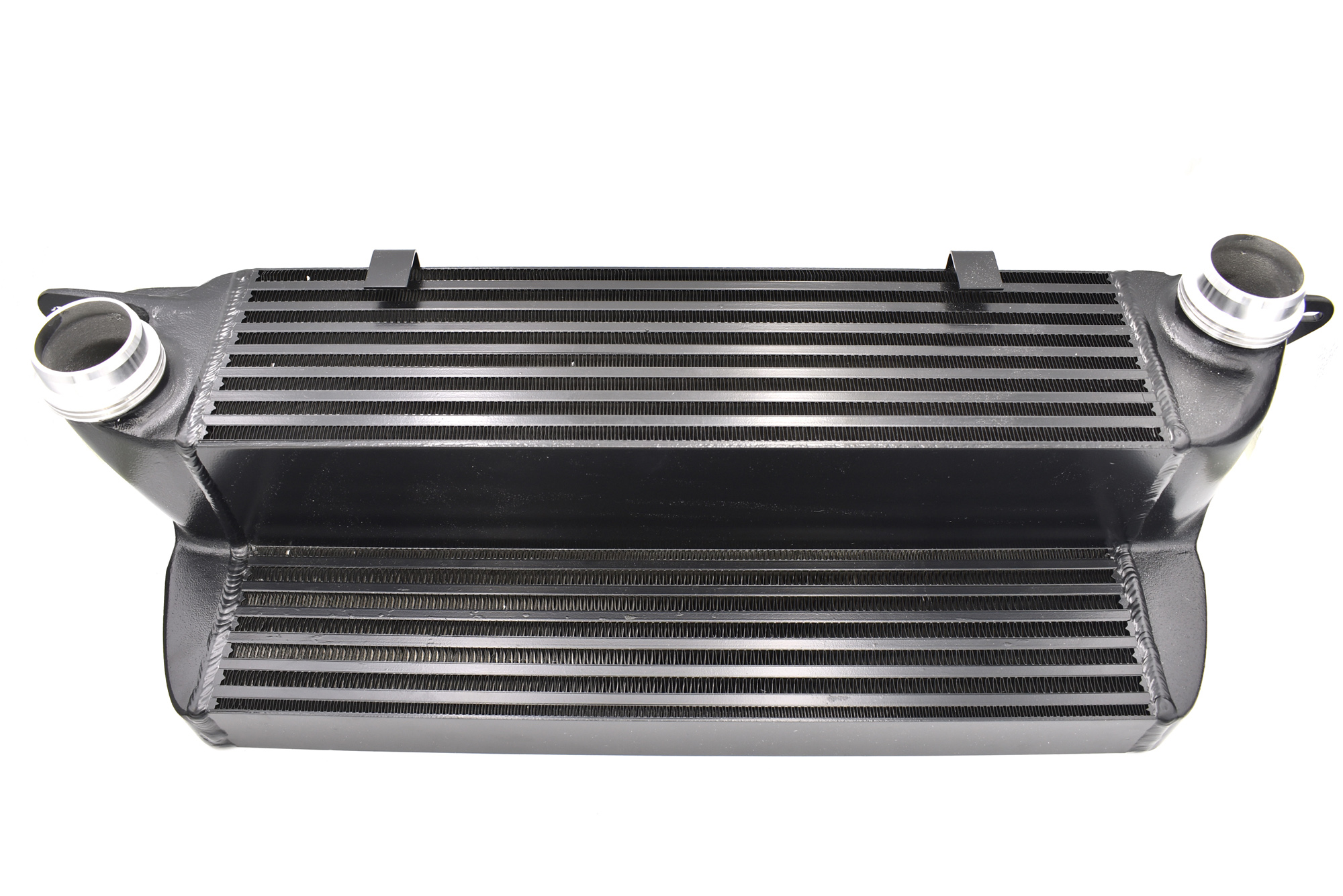 Интеркулер бмв х5 е70. Интеркулер BMW e60. Intercooler 535d. Интеркулер BMW 530d и 535d. Интеркулер Wagner BMW e60 535i.