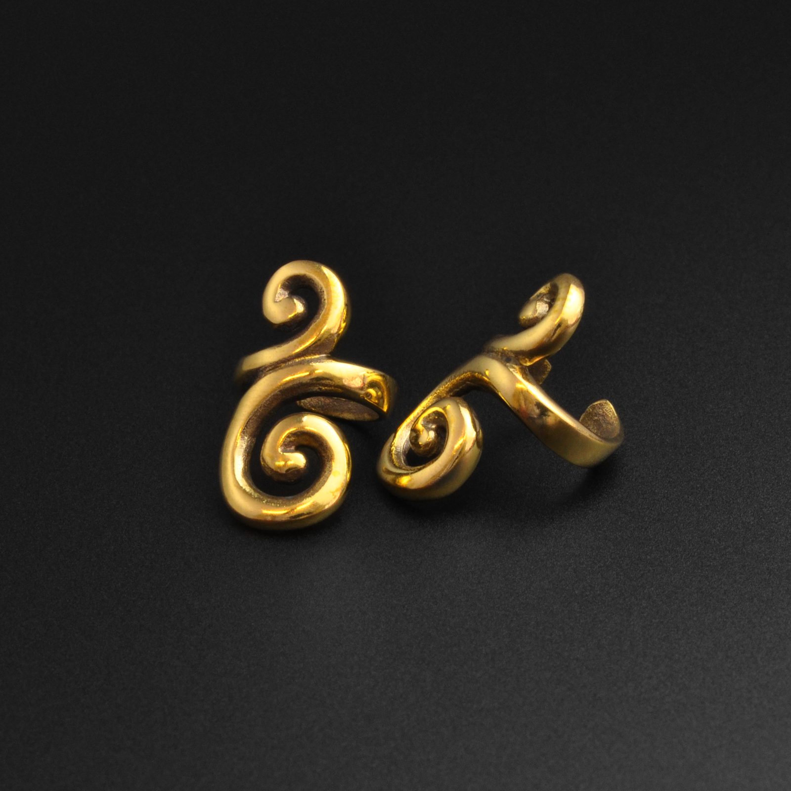Brass Ear CuffTribal SpiralLead /& Nickel FreeClip On Body Jewellery